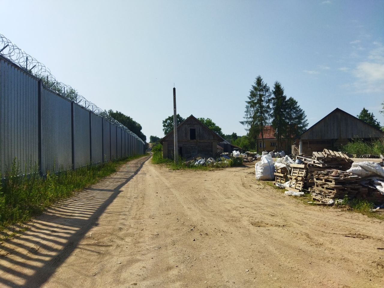 photo1688455724-4