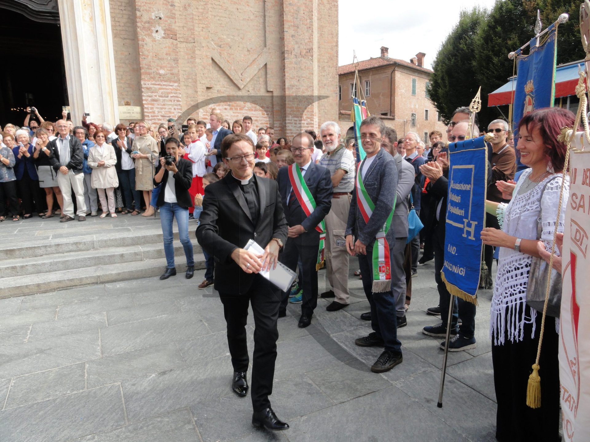 L'insediamento di don Maurilio nel 2016