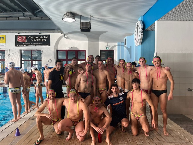 La Wildhydrosport alla piscina Sospeso